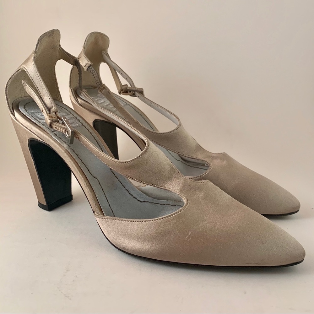 VTG Givenchy Champagne Satin Pointed Block Heels